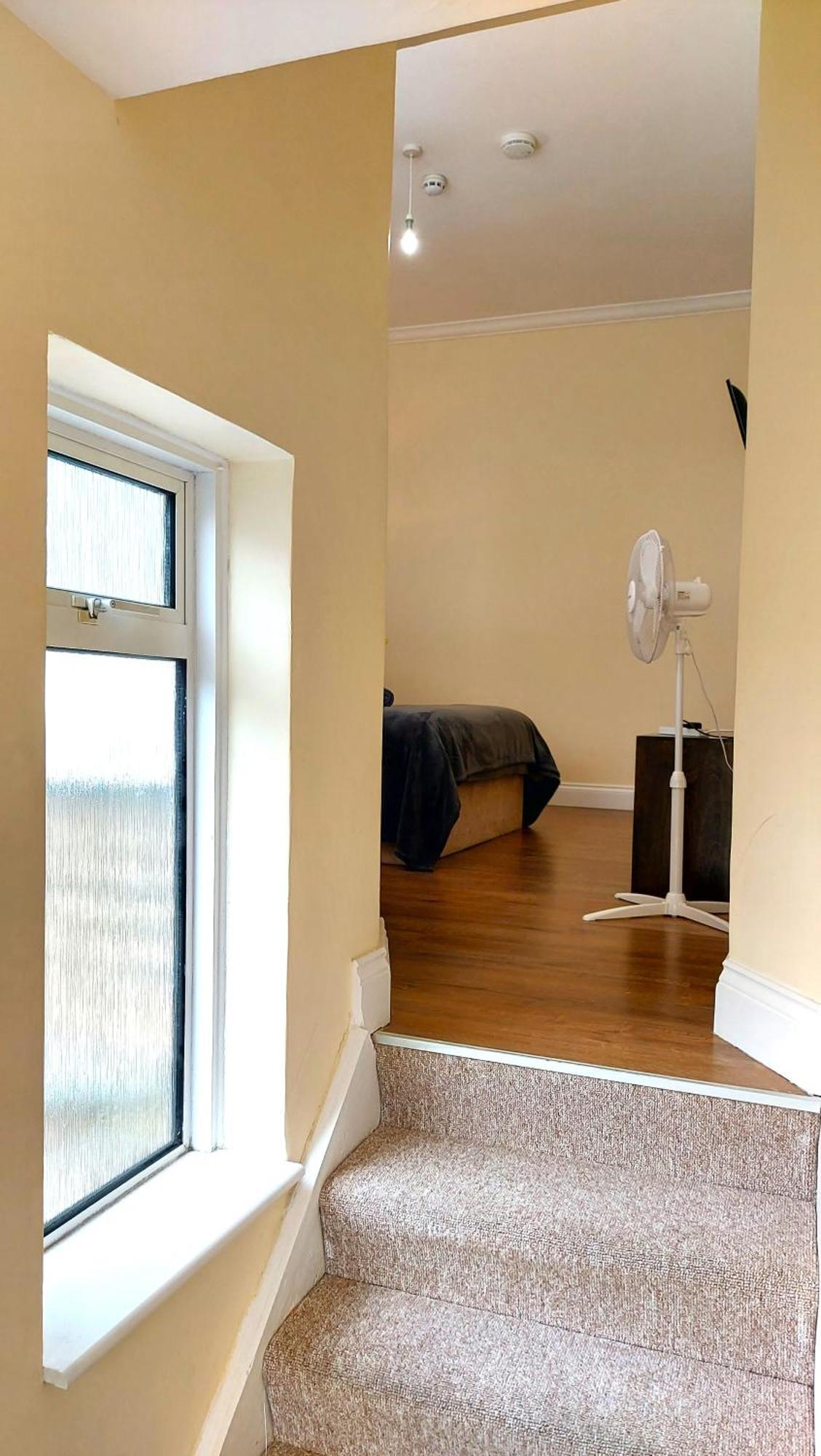 Sweet Studio Flat - Shepherds Bush/Westfield Лондон Экстерьер фото